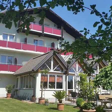 بيت ضيافة Gasthof Popolari 3*