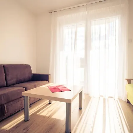 Gasthof Popolari بيت ضيافة 3*